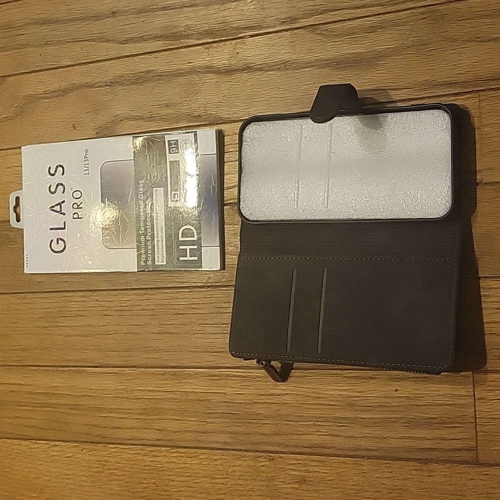 IPhone 13 Pro Case and Screen Protector